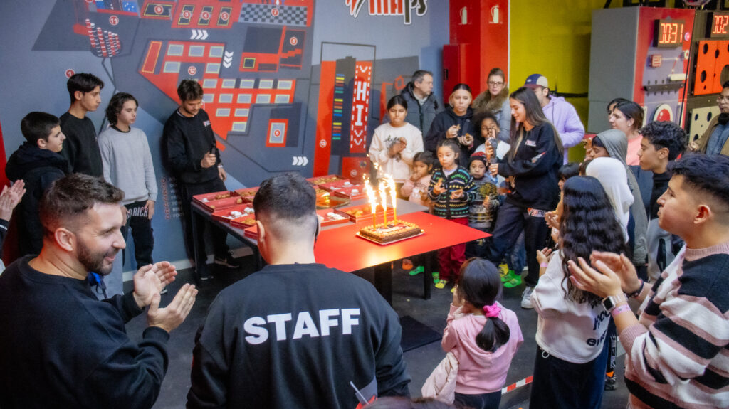 “Momentos únicos en familia: vive la mejor experiencia de entretenimiento en nuestro parque.”